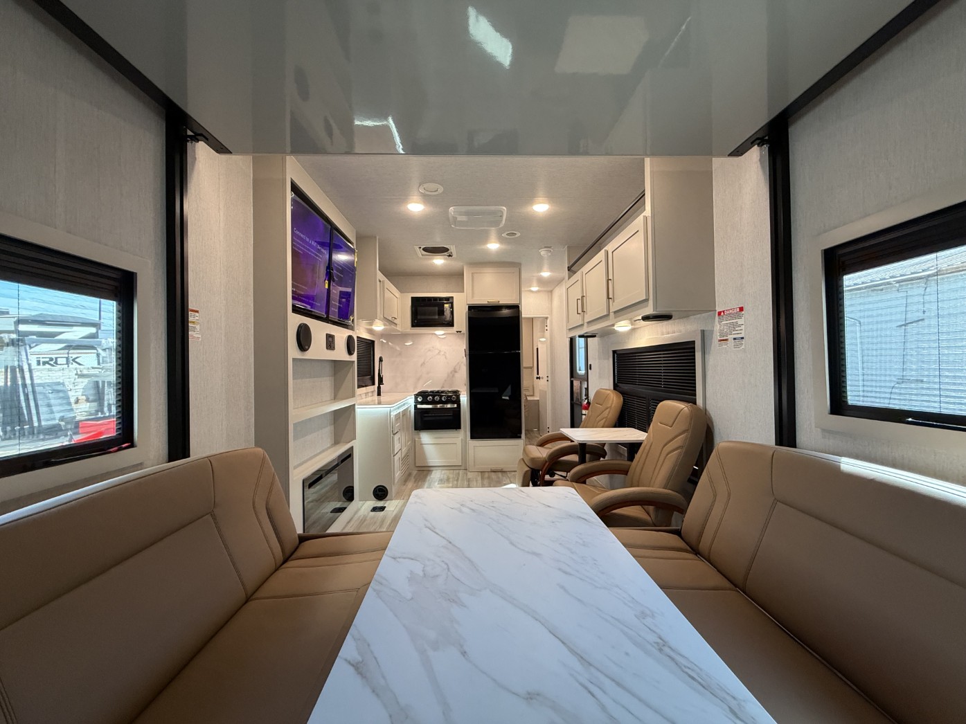 IROK Iconic Interior Front